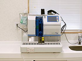 HbA1c検査機器の写真